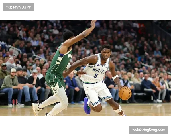 76人防守端针对性布置 限制爱德华兹个人进攻迫使失误 76人防守端针对性布置 限制爱德华兹个人进攻迫使失误